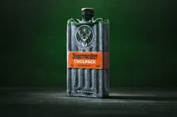 Jägermeister komt met on-the-go fles die je drankjes ijskoud houdt