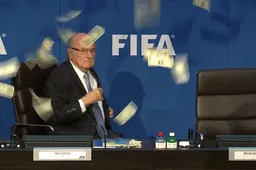 Bijna alle 22 FIFA-leden die voor WK's in Rusland en Qatar stemden zijn corrupt