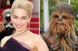 Emilia Clarke's Wookiee imitatie is zo slecht dat 'ie grappig is