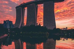 Fotograaf showt de interessante architectuur van Singapore