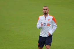 Wesley Sneijder gaat in training en gaat mogelijk voor rentree in de eredivisie