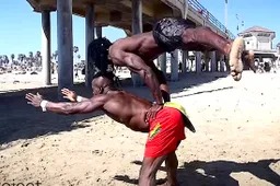 De Afrikaanse beesten Sekou en Alseny hebben schijt aan zwaartekracht en halen zieke stunts uit