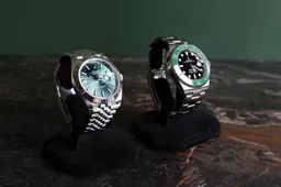 Zo maak jij kans op een van deze twee schitterende groene Rolex Horloges
