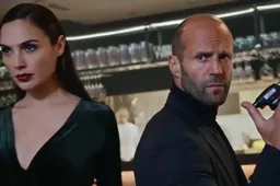 Jason Statham en Gal Gadot meppen restaurant aan gort in explosieve Superbowl commercial