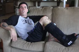 Steve-O vertelt over hoe hij beroemd werd en over zijn drank en drugs gebruik