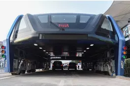 Chinese superbus en oplossing voor fileprobleem gaat in productie