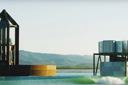 Australische surf lake wavepool kan zo'n 2400 golven per uur produceren