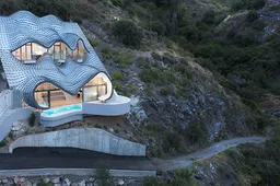 Dit excentrieke Spaanse huis lijkt zo uit het Sprookjesbos te zijn gewandeld