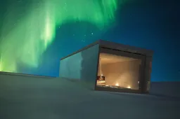 Geniet van het uitzicht op een gletsjermeer vanuit deze luxe Sliding Shelter