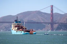 Dit weekend is het wereldverbeterende schip van The Ocean Cleanup uitgevaren