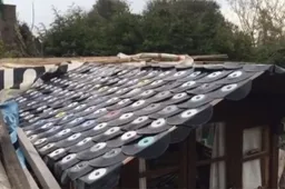Deze Britse man gebruikt LP's als dakpannen