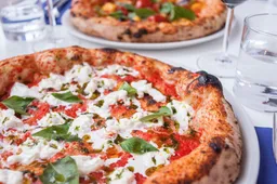 nNea in Amsterdam verkozen tot de beste pizzeria van Nederland