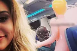 Dit zijn de meest bizarre foto's van aso's in het vliegtuig