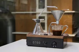Deze briljante wekker maakt elke ochtend koffie voor je