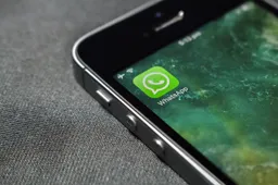 Binnenkort met z'n achten videobellen via WhatsApp na update