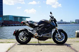 Indrukwekkende Zero Motorcycles SR geeft je non stop die rollercoaster feeling