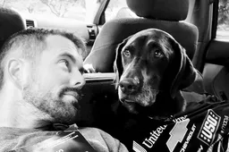 Beste baasje ooit neemt zijn terminaal zieke hond mee op een laatste reis door de V.S.
