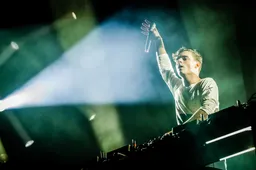 Martin Garrix gaf een niet zo’n bescheiden feestje op Koningsdag