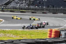 Geniet van historische F1-bolides tijdens de TABAC Classic GP