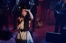 De speelfilm Back to Black over het turbulente leven van Amy Winehouse komt met veel kritiek