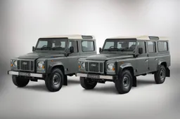 Land Rover Classic brengt avontuur terug met de Defender Works V8 DAKTARI Edition
