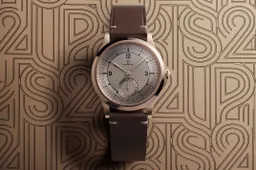 Omega’s vintage horloge voor de Olympische Spelen van Parijs 2024: een meesterwerk met alle drie medailles als materiaal