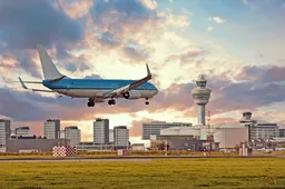 Je kan straks niet meer met een vol flesje langs de douane op Schiphol