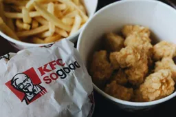 Bestbewaarde recept van Colonel Sanders uitgelekt: zo maak je dé KFC-kip thuis