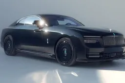 NOVITEC vergeet de essentie van Rolls-Royce en bouwt de Spectre om tot asociale racecoupé