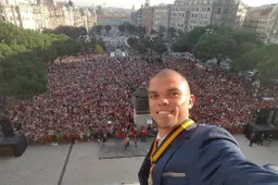 Legendarische slager Pepe hangt op 41-jarige leeftijd zijn voetbalschoenen aan de wilgen