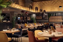 Carstens Brasserie is lekkere hidden gem tegenover Amsterdam Centraal