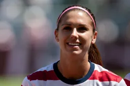 De knappe Alex Morgan stopt met voetballen