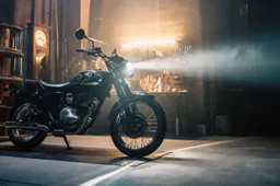 Iconische Kawasaki-namen keren terug in de vorm van de Meguro S1 en de W230