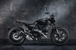 Ducati dropt lijpe 2025 Scrambler Icon Dark in het zwart