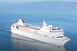 Dit bizarre cruiseschip neemt je mee op een unieke wereldreis die meerdere jaren duurt