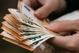 Met deze 5 goede voornemens en tips ga je bakken met geld besparen in 2025