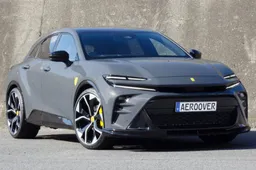 Bouw je Toyota om tot een Ferrari Purosangue (of iets wat erop lijkt)