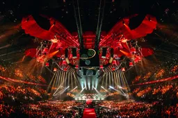 De Vrienden van Amstel LIVE 2025 komt naar jouw woonkamer toe