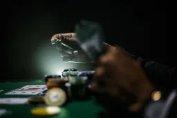De aantrekkingskracht en risico's van gokken bij Casinozonderlimiet.bet