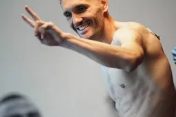 Lucas Pérez, een killer in de goal, maar niet in de lucht