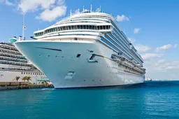 Als koning op zee? Dit cruiseschip is een drijvend bejaardentehuis