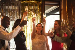 Dit is waarom jij het nooit bij één drankje kan houden