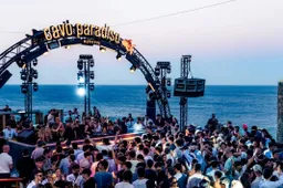 Deze vijf Europese clubs moet je ooit in je leven bezocht hebben