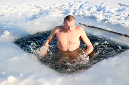IJsbad na de gym? Nope, niet als je spieren wil laten groeien