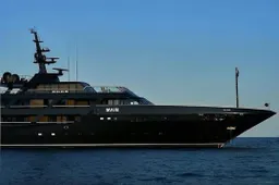 Binnenkijken in het €55 miljoen kostende superjacht van Giorgio Armani