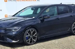 Bomvolle Volkswagen Golf R met opmerkelijk verleden te koop voor prikkie bij Nederlandse overheid