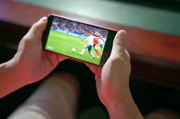 Streameast, de grootste site in het illegale streamen van sport, opgerold door de politie
