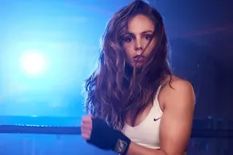 Icoon van het vrouwenvoetbal zegt vaarwel: ex-beste voetbalster ter wereld Lieke Martens stopt