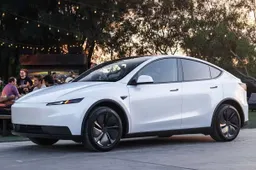 Tesla lanceert haar goedkoopste auto ooit