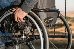 wheelchair-749985_1280
